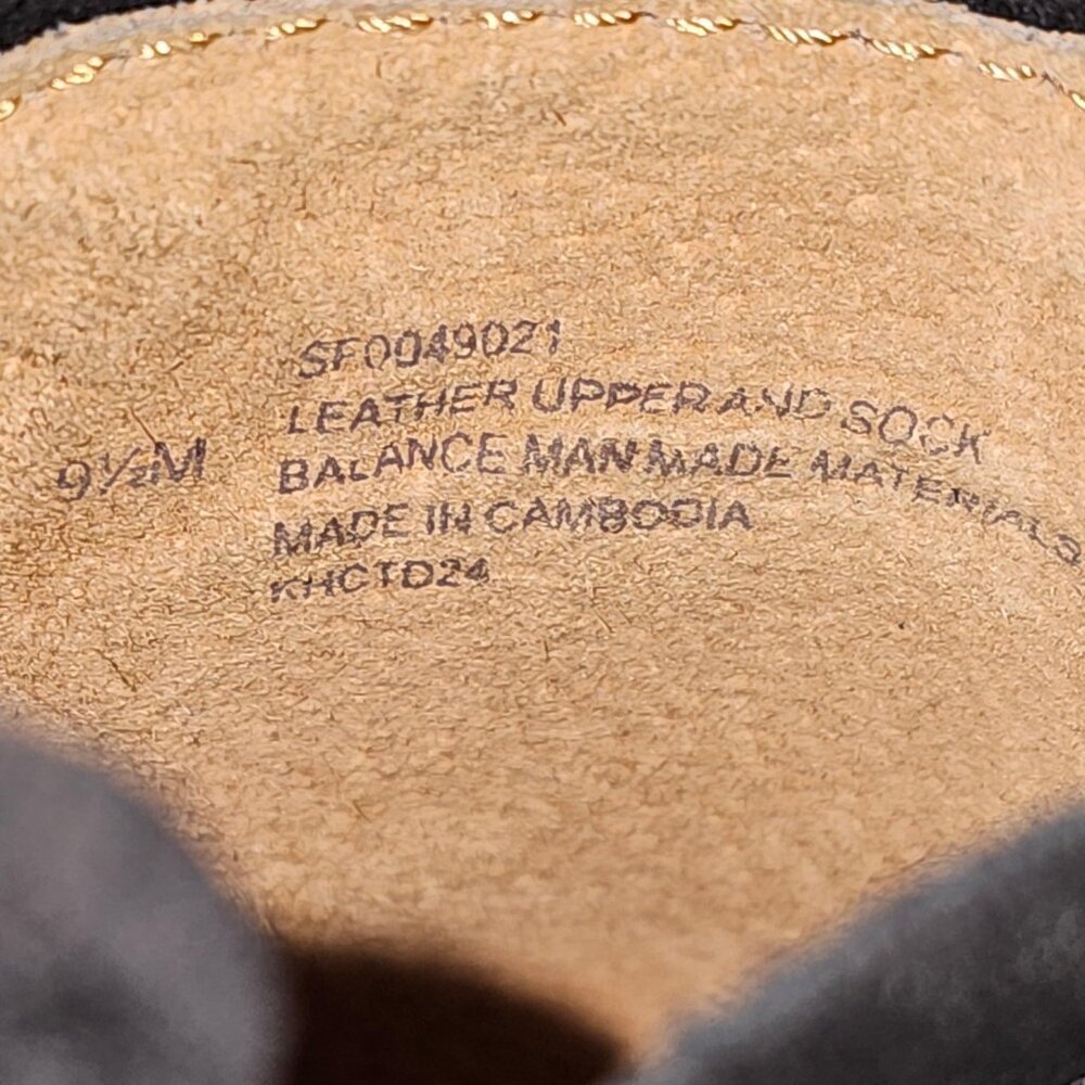 Sofft Emeree Ankle Bootie Womens 9.5 Black Suede Waterproof Wedge Chelsea - Picture 13 of 14